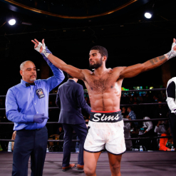 LR_BOXINGINSIDER-FIGHT-NIGHT-SIMS-JR-VS-TODD-TRAPPFOTOS-12212022-8438