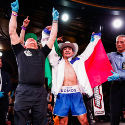 LR_BOXINGINSIDER-FIGHT-NIGHT-TRAPPFOTOS-08102023-5655