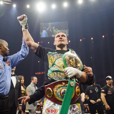 Just Like That, Oleksandr Usyk’s Reputation Takes A Hit